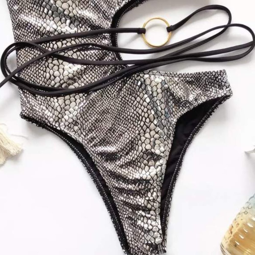 LAST CALL! 🐍Snake Skin🐍 Metallic One-Piece Bathing Suit - Picture 5 of 6